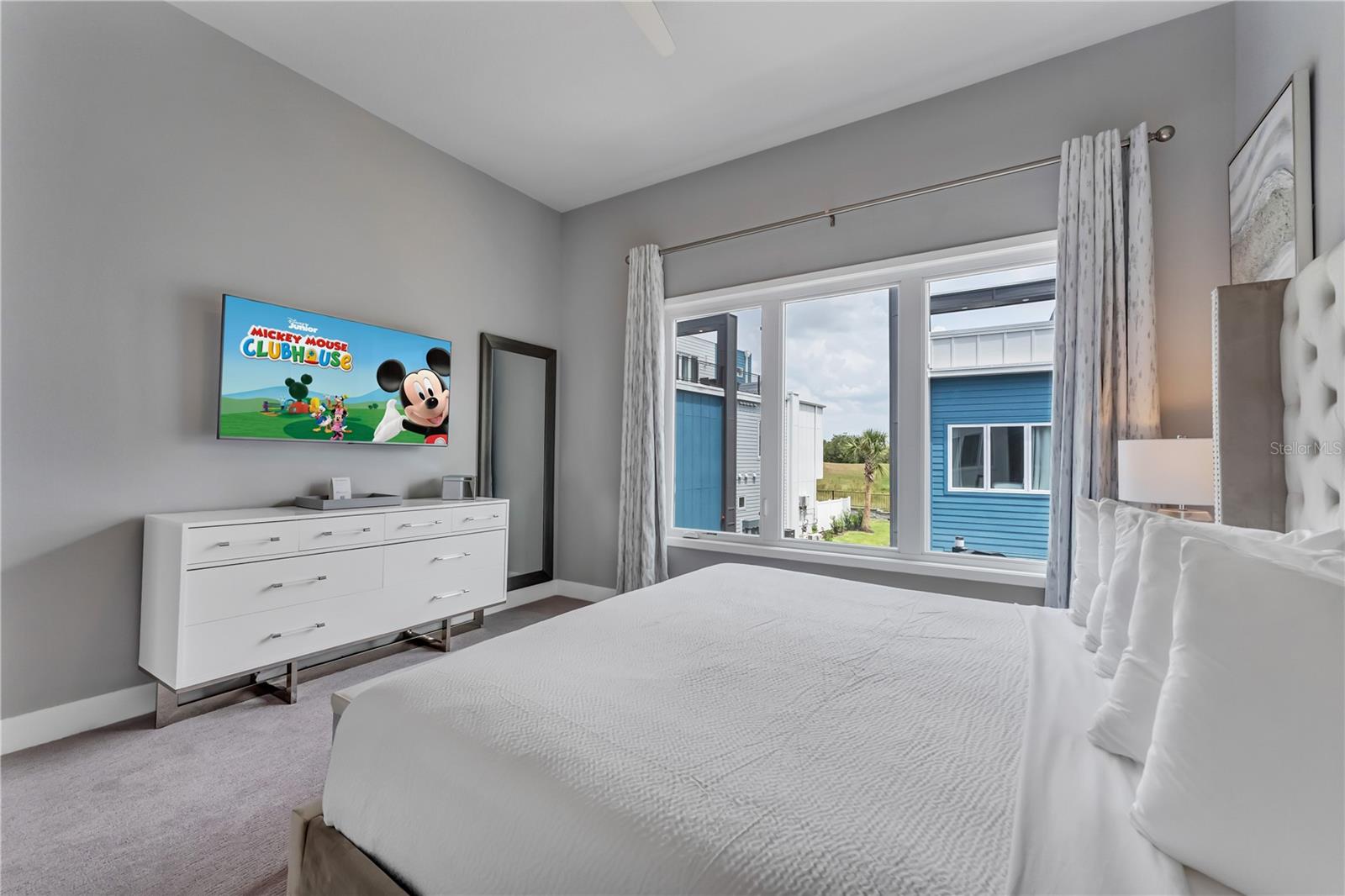 SPECTRUM AT REUNION CONDO PH 7A & 7B - Residential