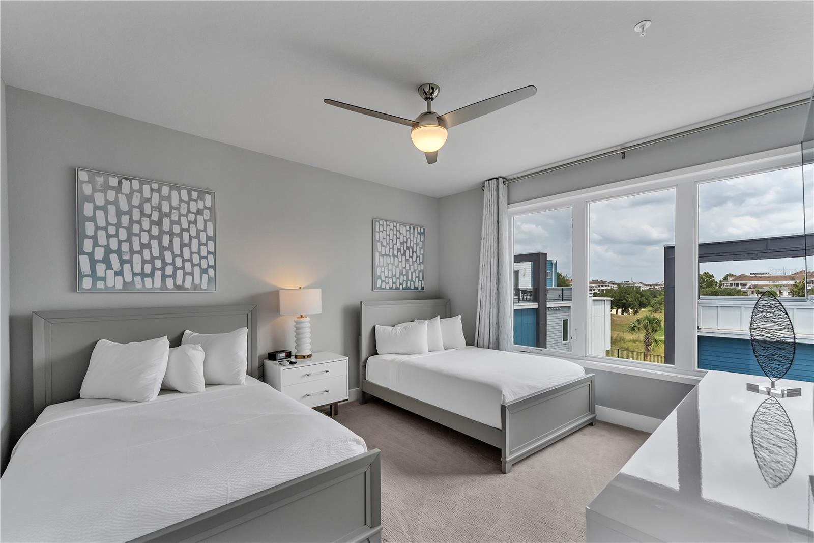 SPECTRUM AT REUNION CONDO PH 7A & 7B - Residential