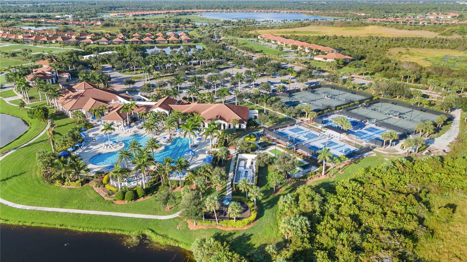 SARASOTA NATIONAL - Residential