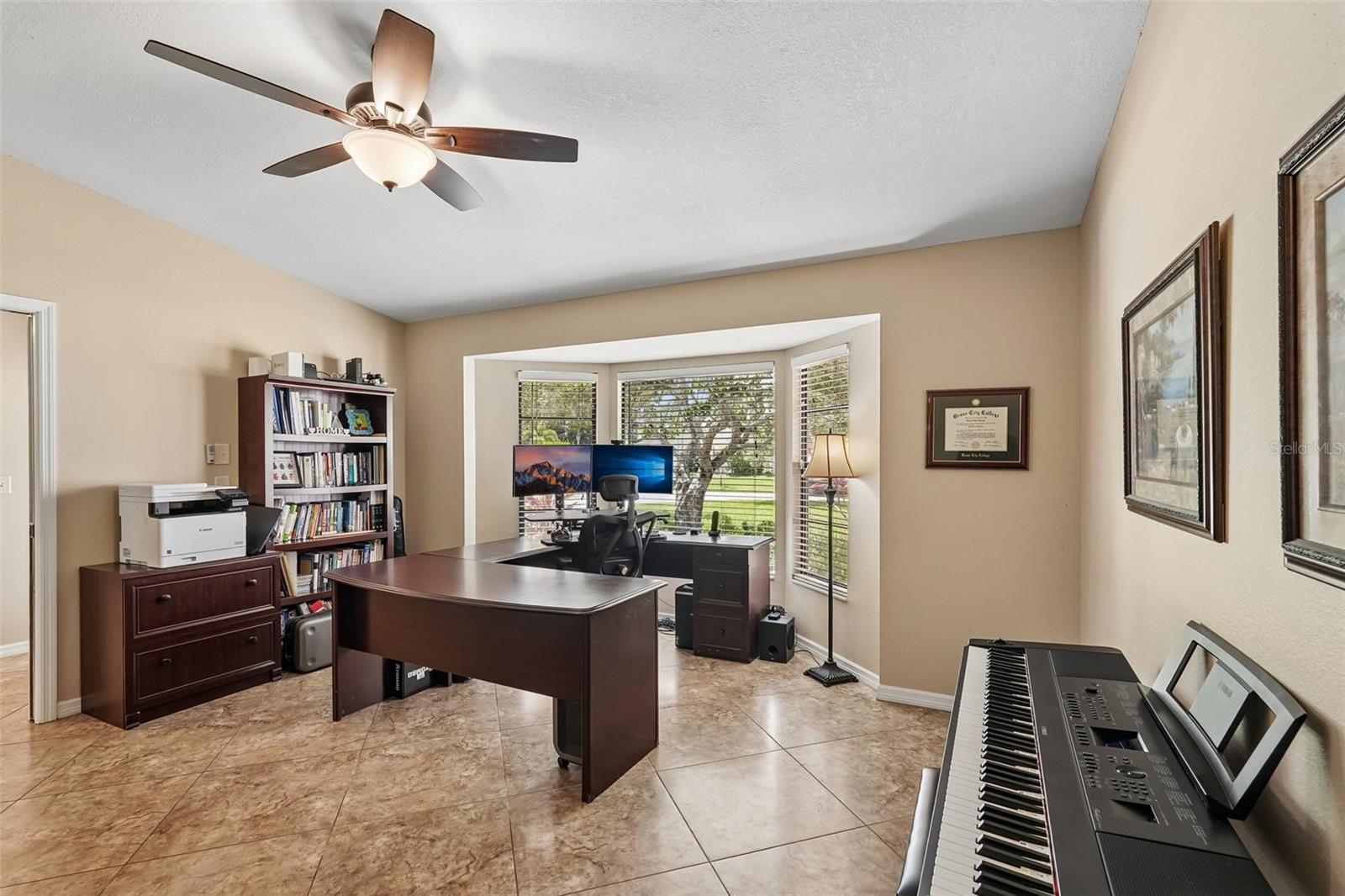 GULF GATE EAST - Residential