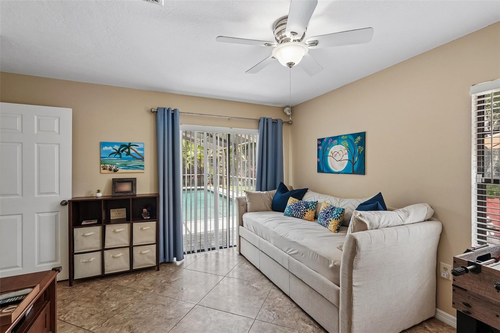 GULF GATE EAST - Residential