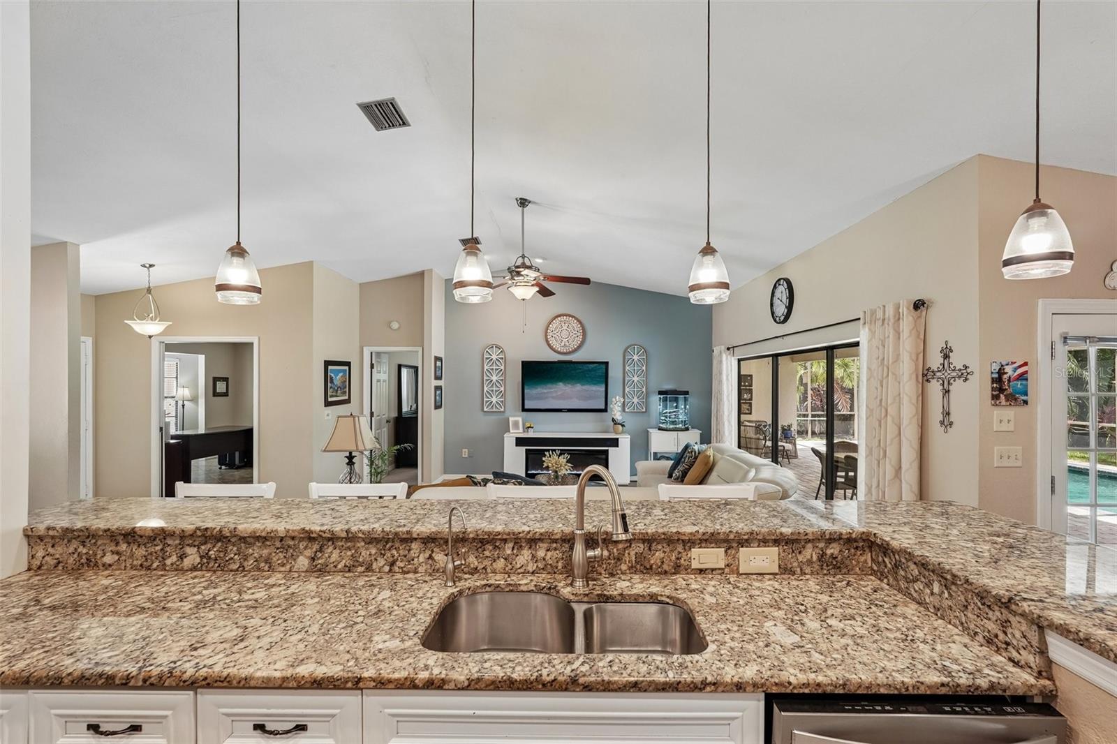 GULF GATE EAST - Residential