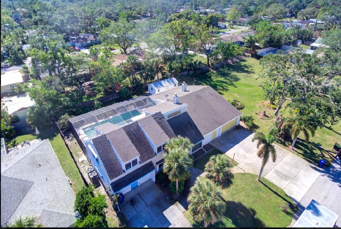 COLONIAL TERRACE - Residential