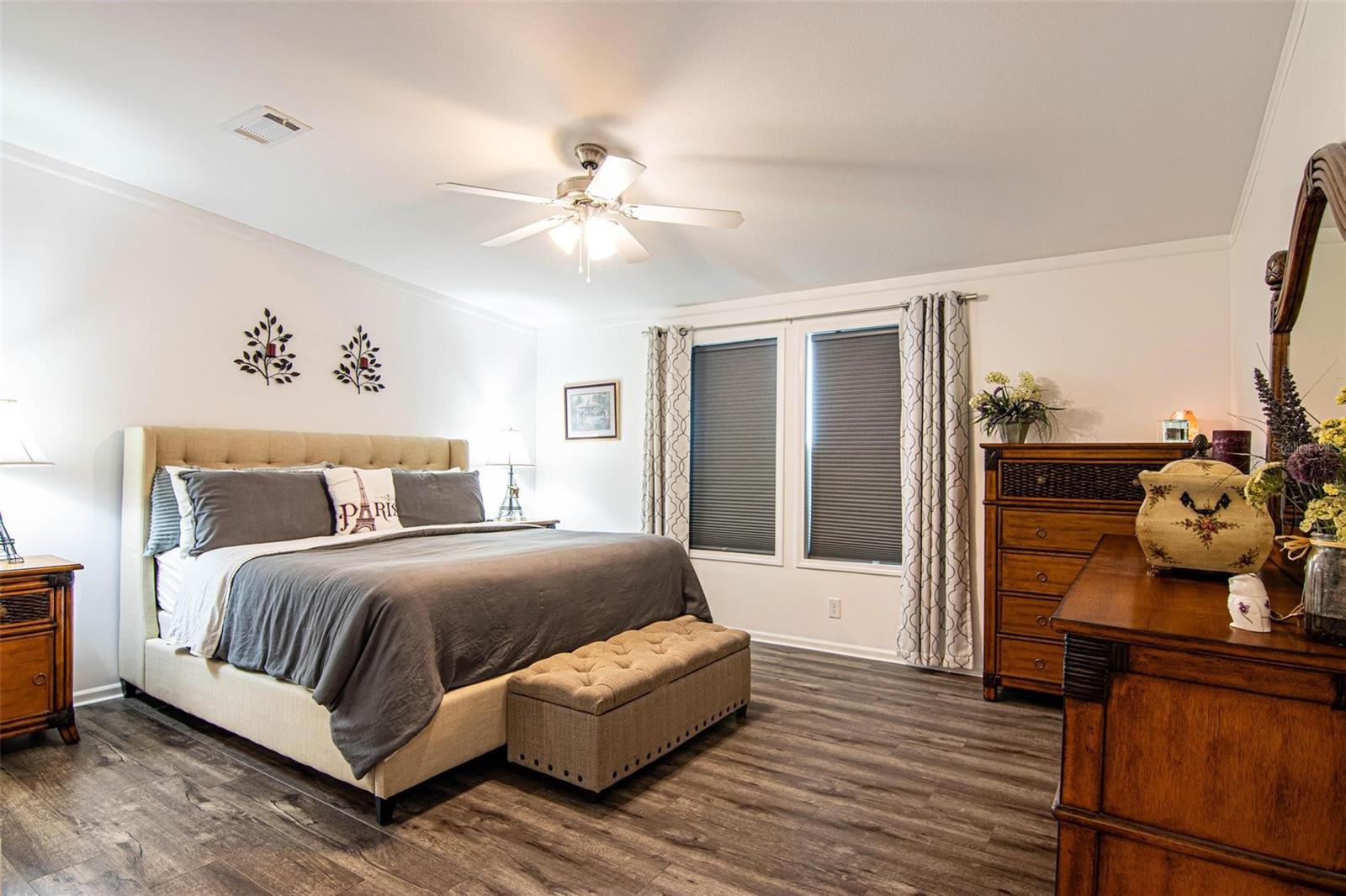 6 LAKES COUNTRY CLUB CO-OP - Residential