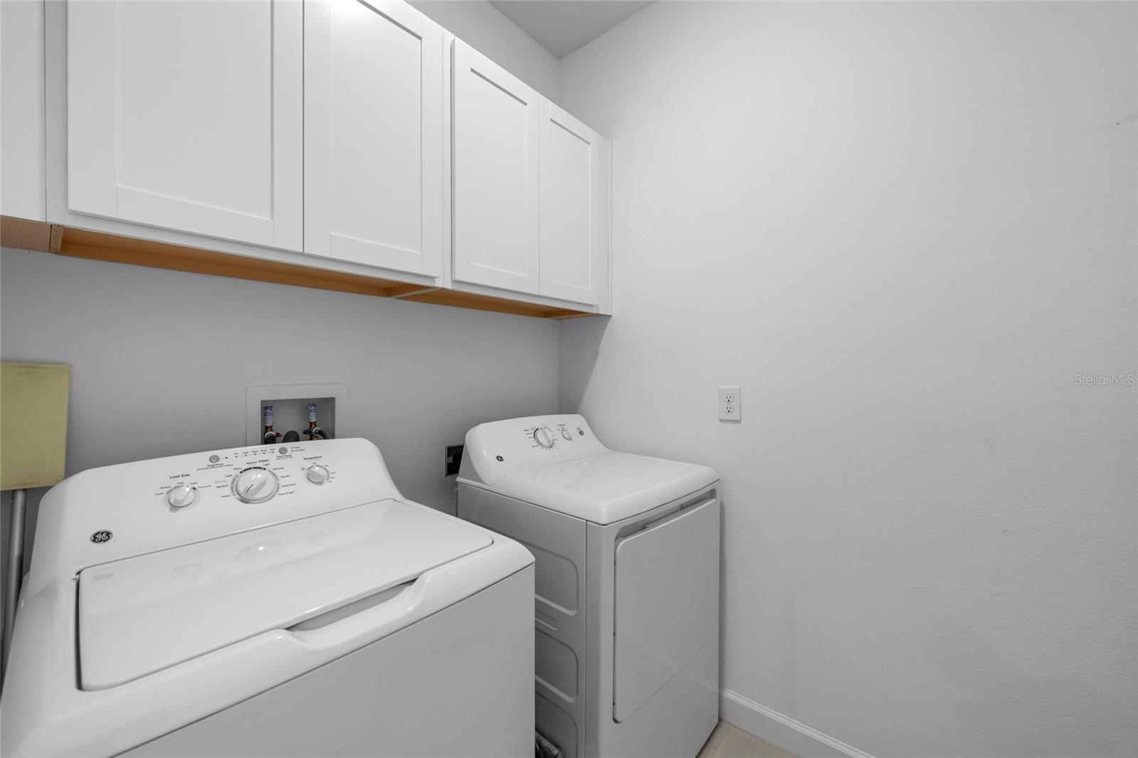 PROSPERITY LAKES - ACTIVE ADULT - Residential