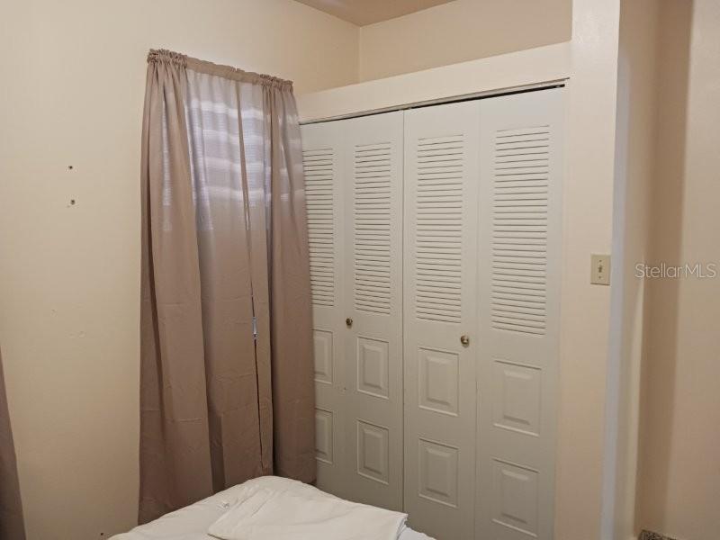 ESPERANZA COMM. - Residential