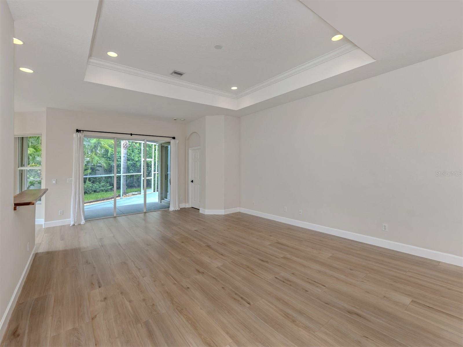 AMORA - Residential