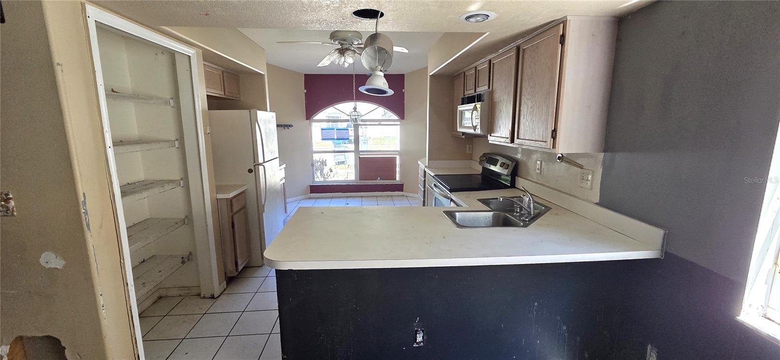 VALRICO VISTA - Residential