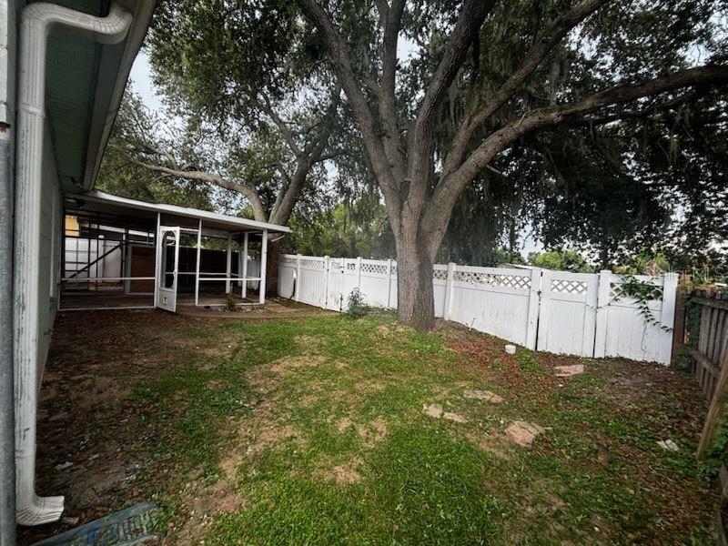 VALRICO VISTA - Residential