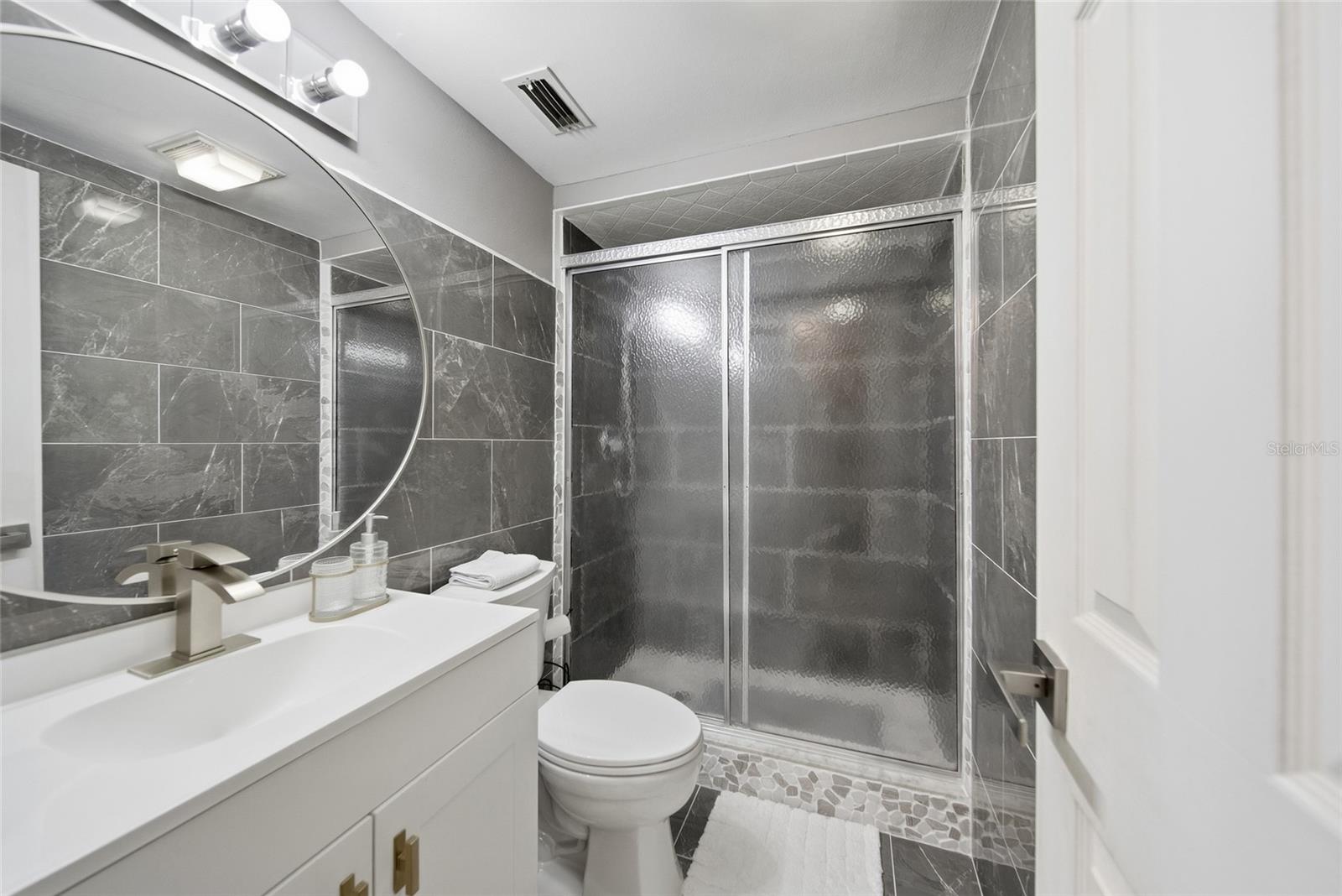 EMBASSY HILLS - Residential