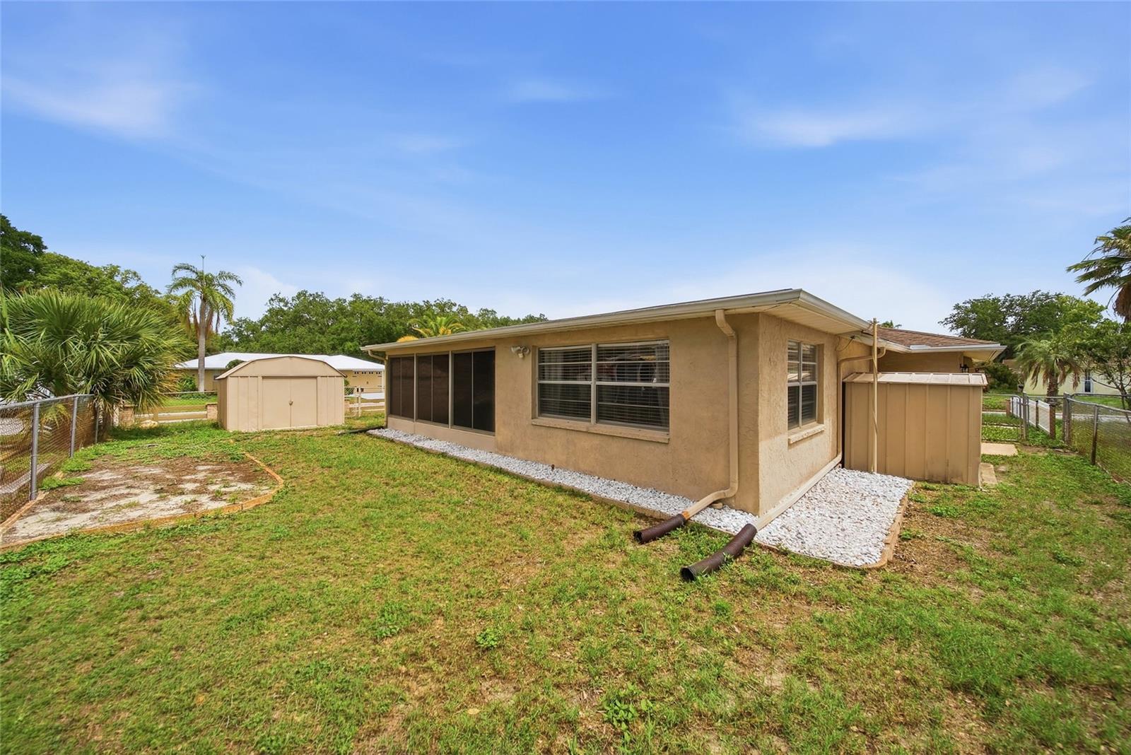 EMBASSY HILLS - Residential