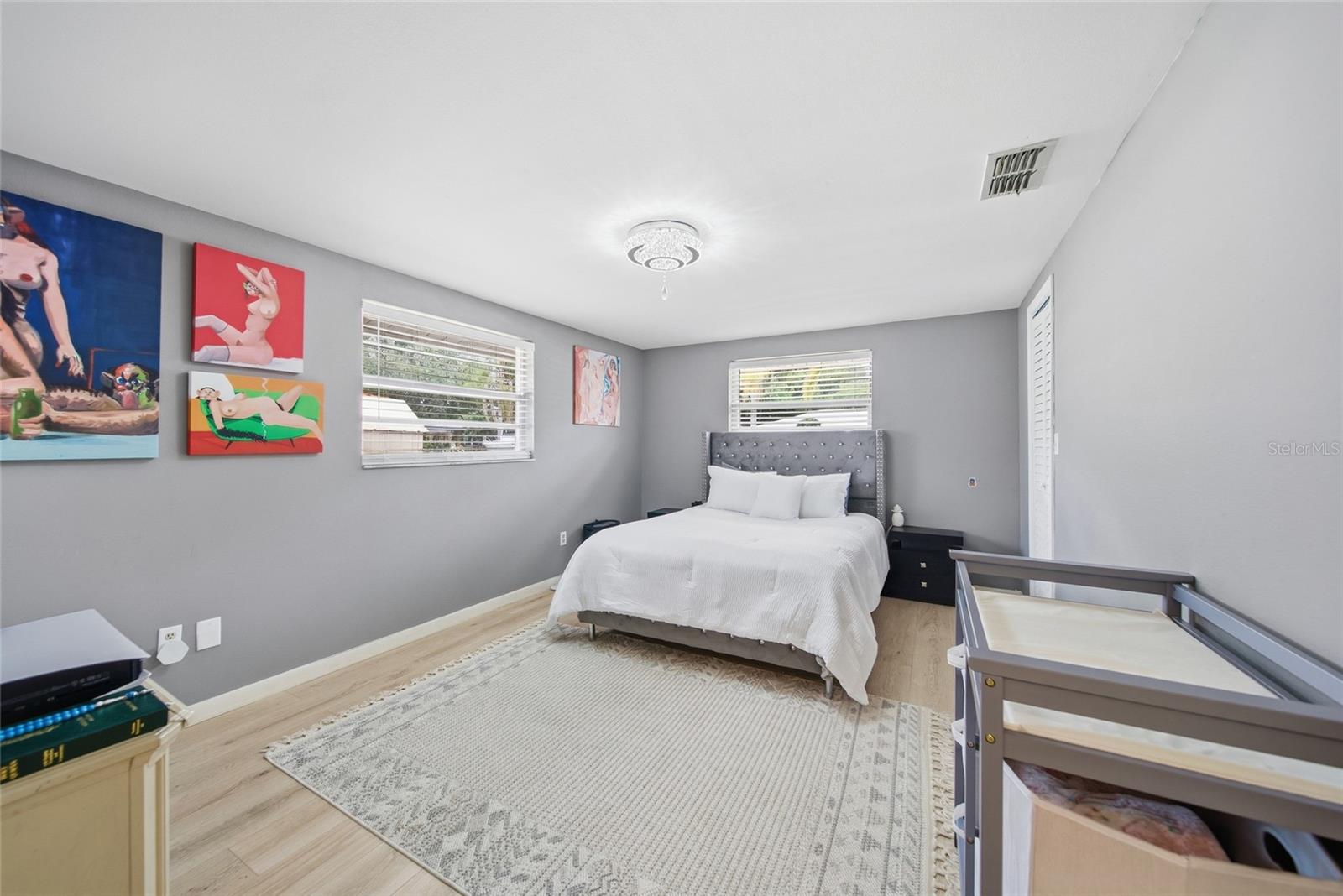 EMBASSY HILLS - Residential