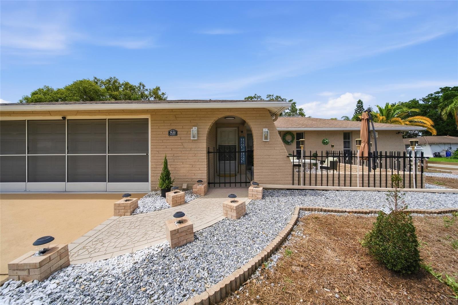 EMBASSY HILLS - Residential