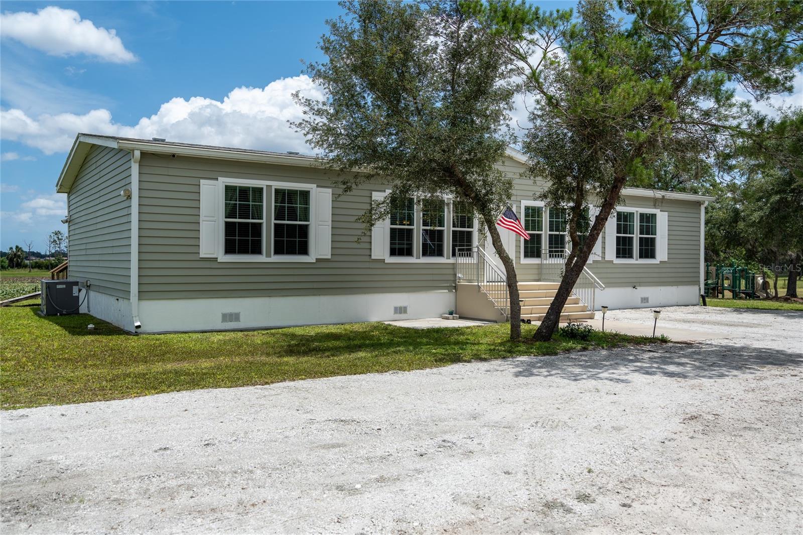 ACREAGE - Residential
