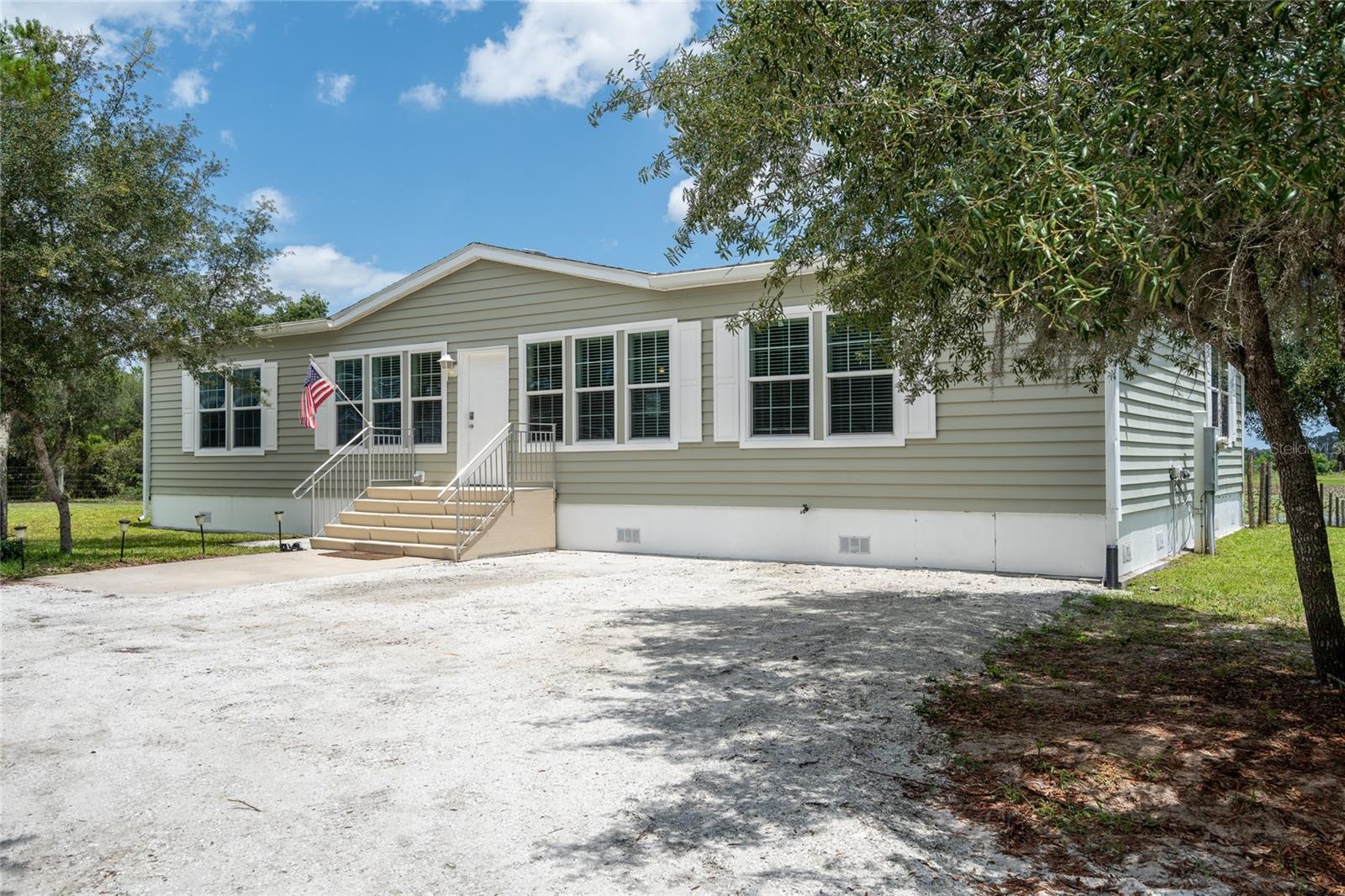 ACREAGE - Residential