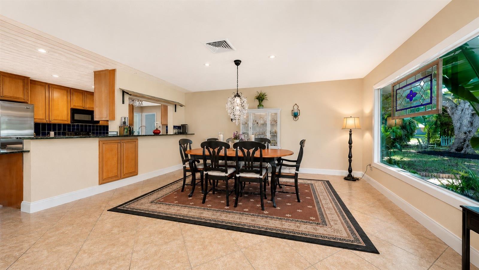 WHITFIELD COUNTRY CLUB - Residential