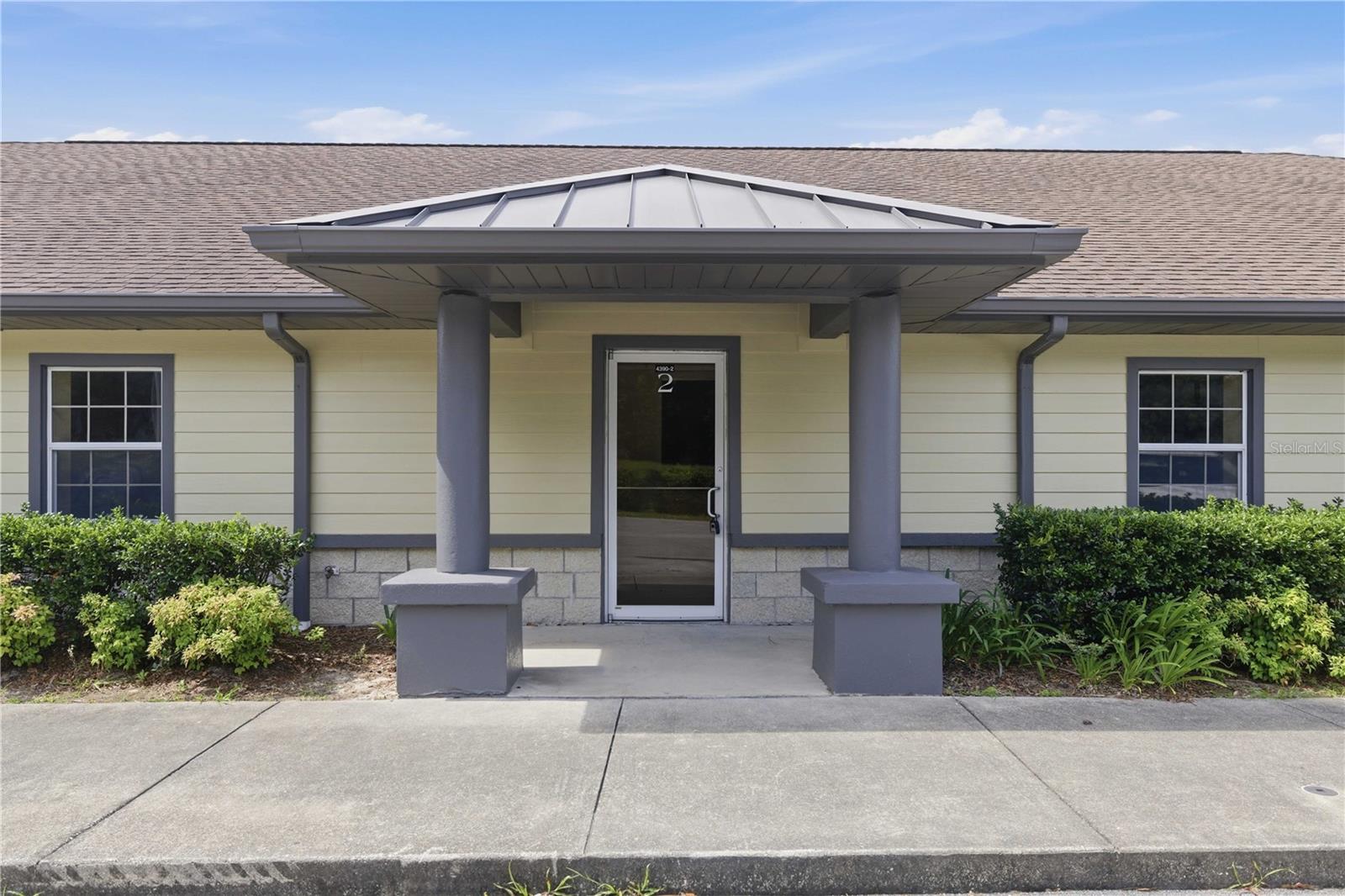 TH ST INDUSTRIAL COMPLEX - Commercial Lease