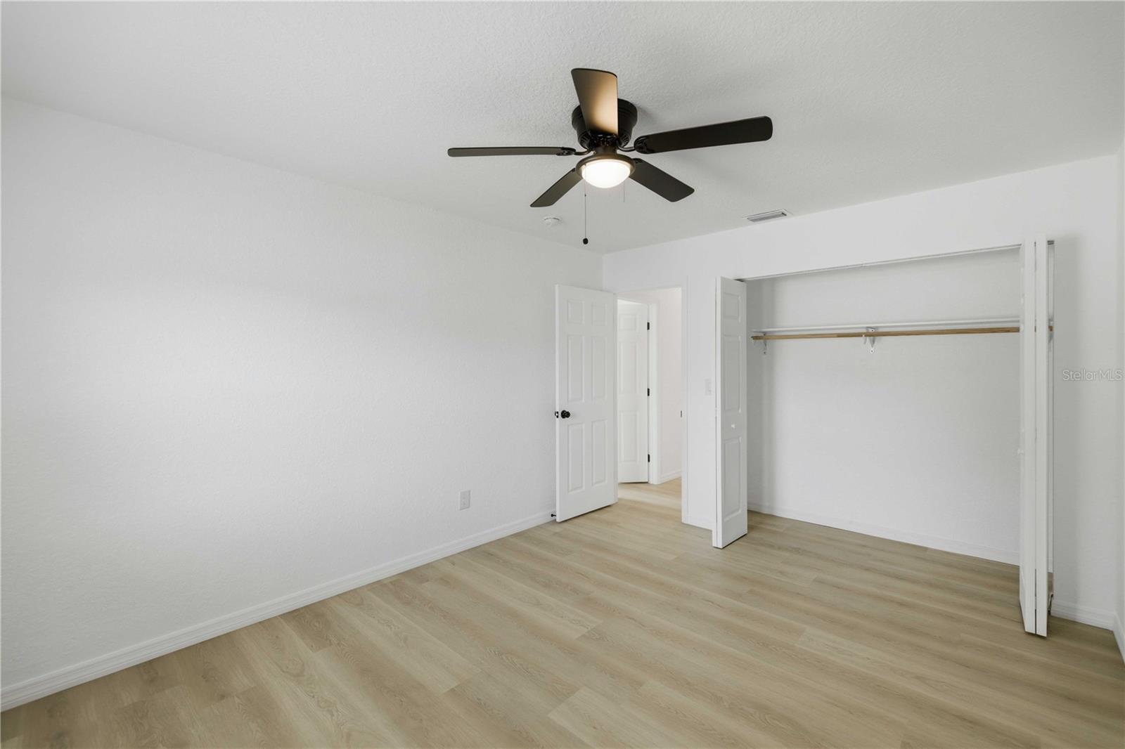 SILVER SPGS SHORES - Residential