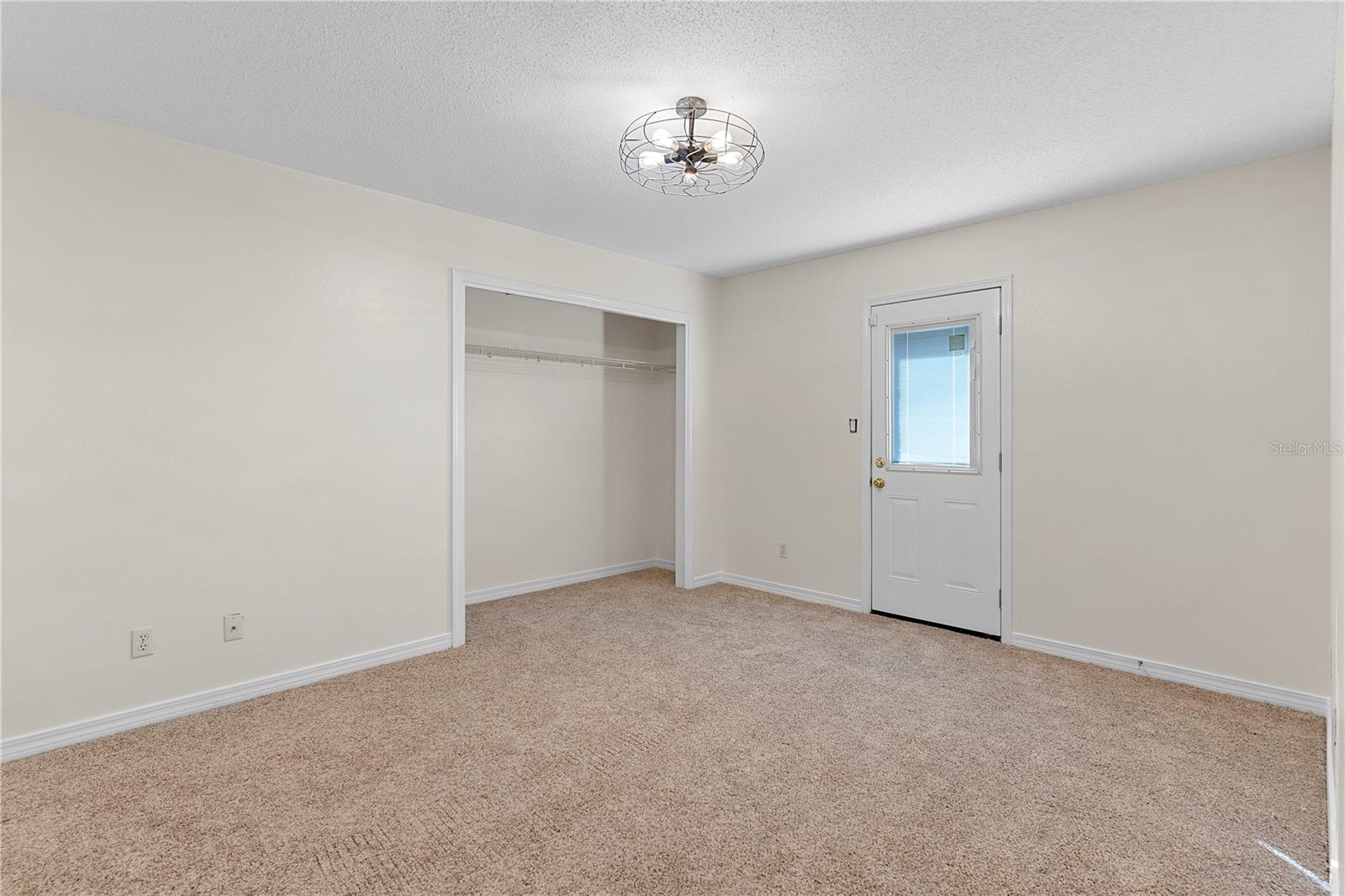 CRYSTAL CREEK - Residential