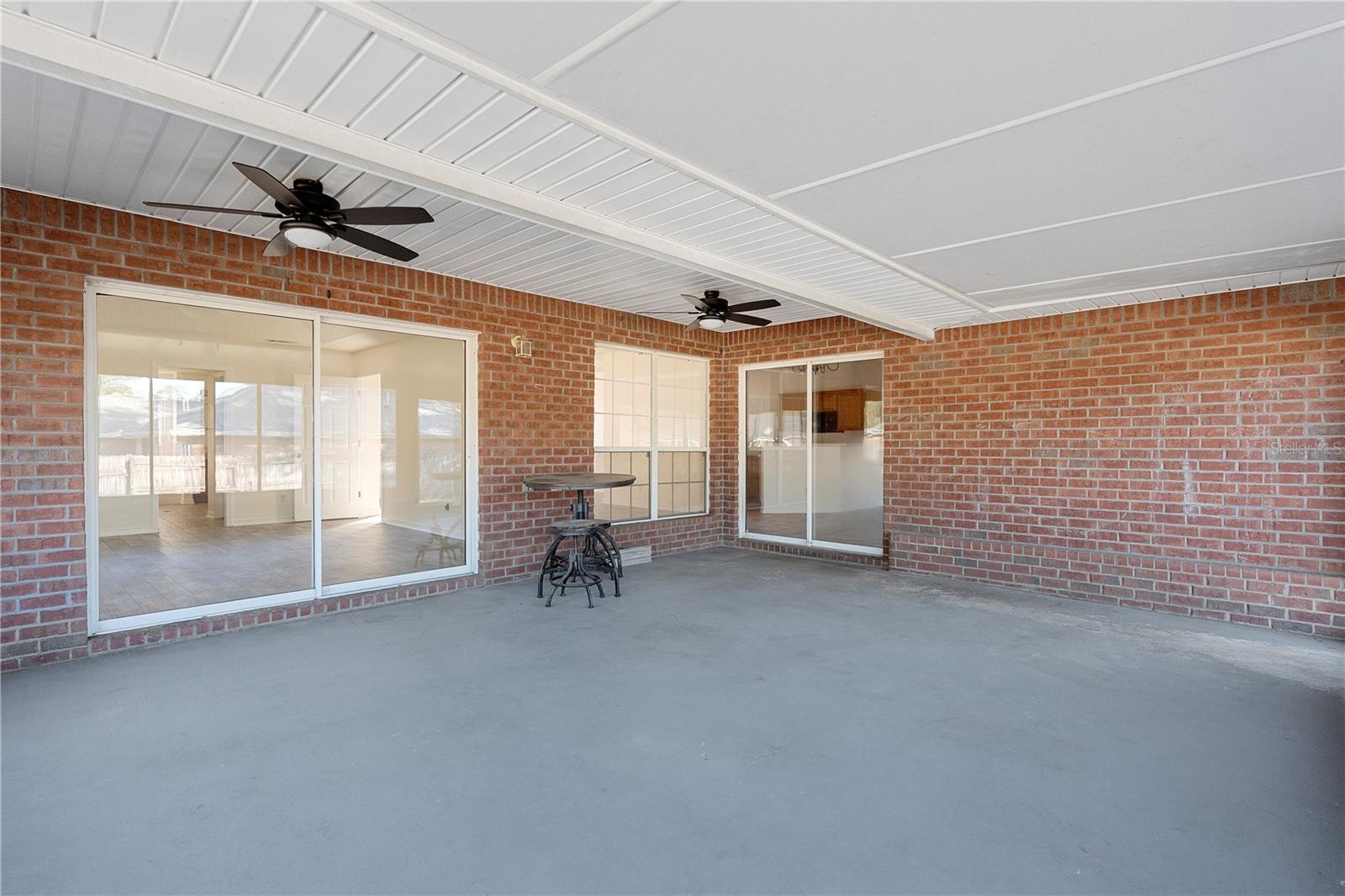 CRYSTAL CREEK - Residential