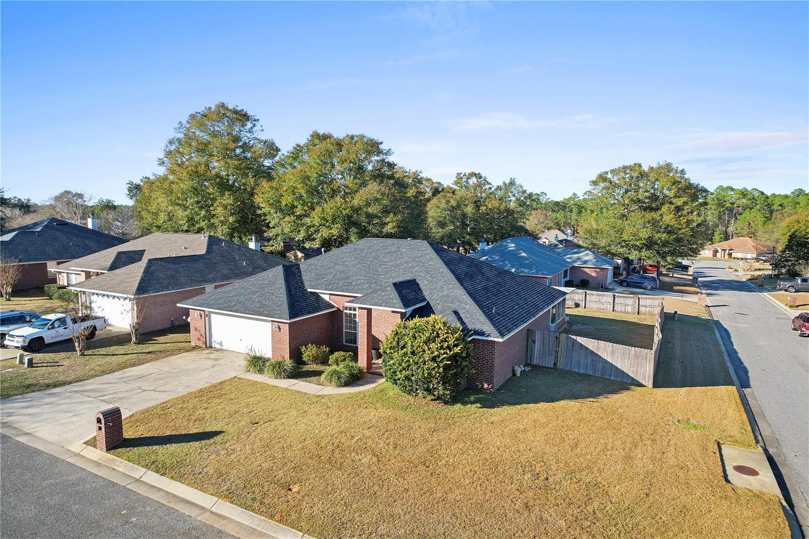 CRYSTAL CREEK - Residential