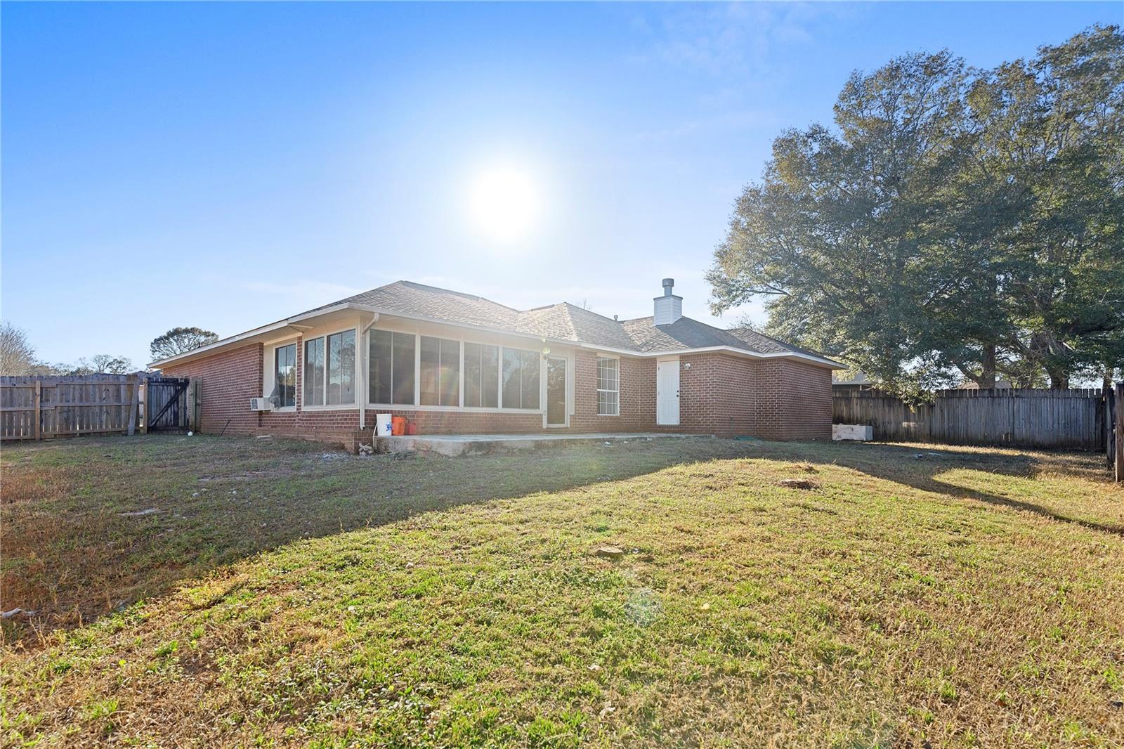 CRYSTAL CREEK - Residential