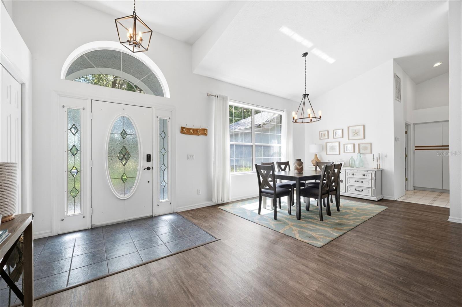PARADISE COUNTRY CLUB UNIT 02 - Residential