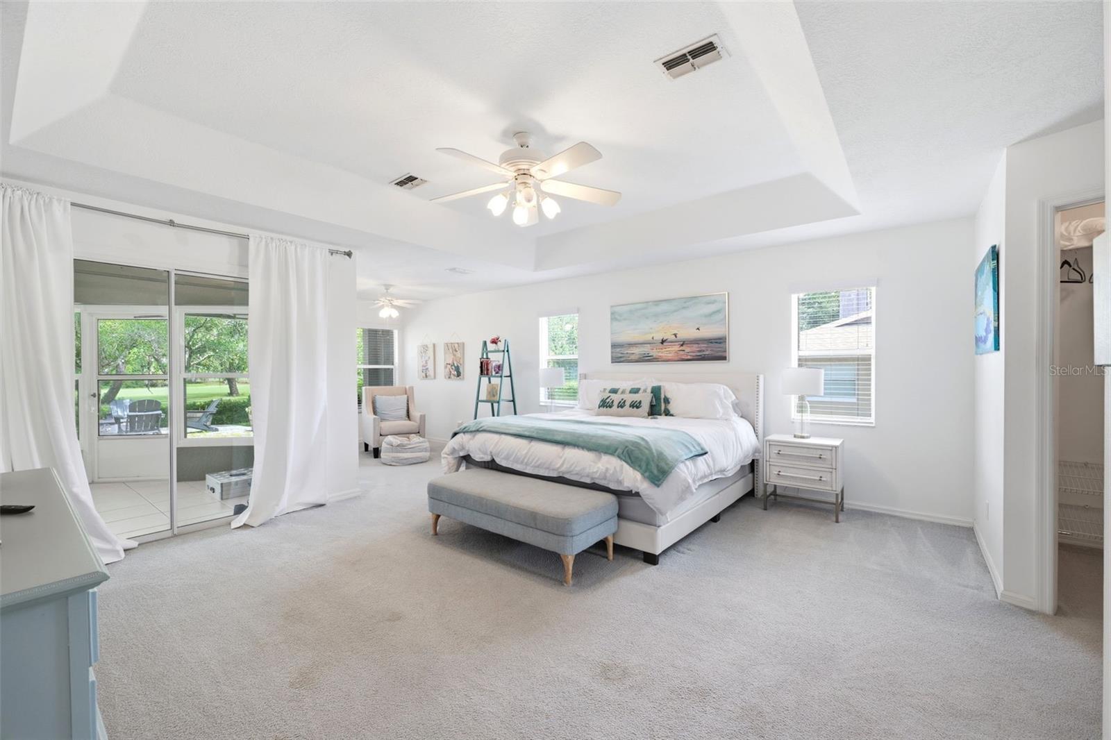 PARADISE COUNTRY CLUB UNIT 02 - Residential