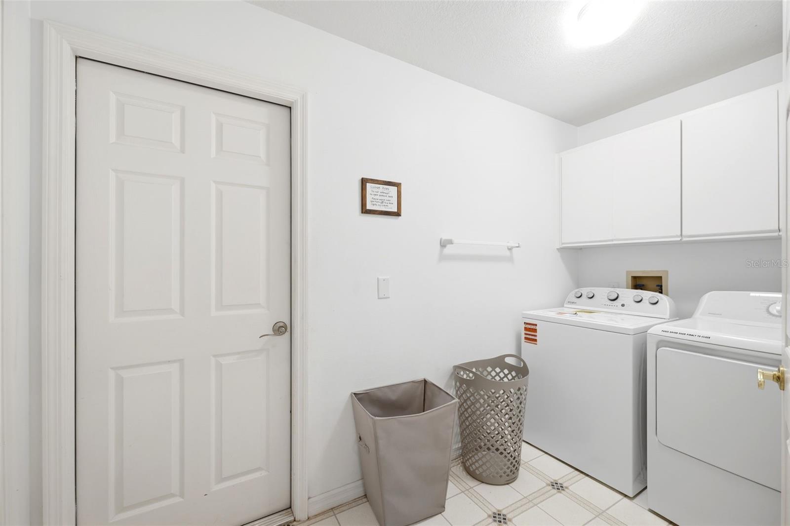 PARADISE COUNTRY CLUB UNIT 02 - Residential