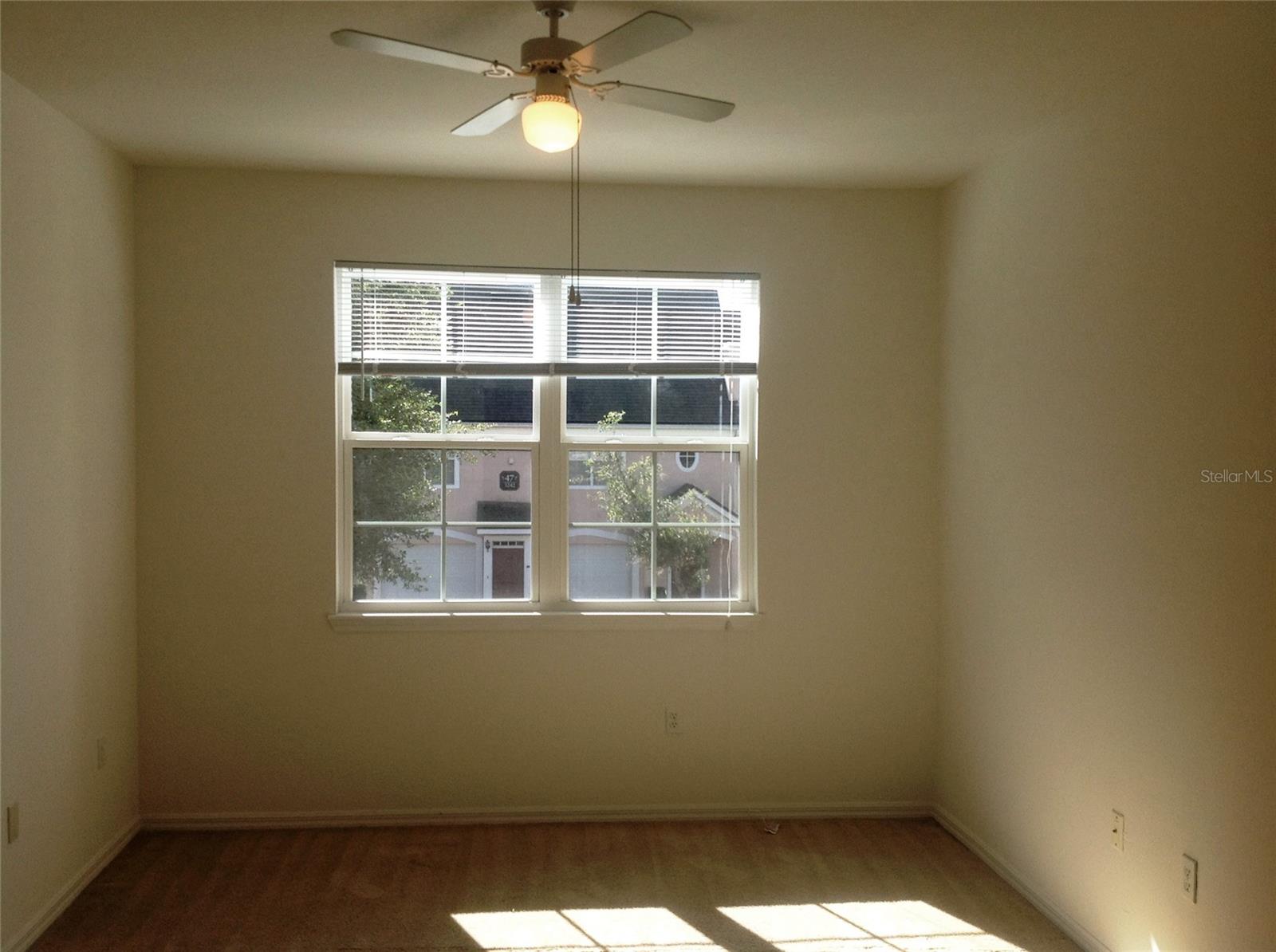 HAMPTONS/METROWEST - Residential Lease