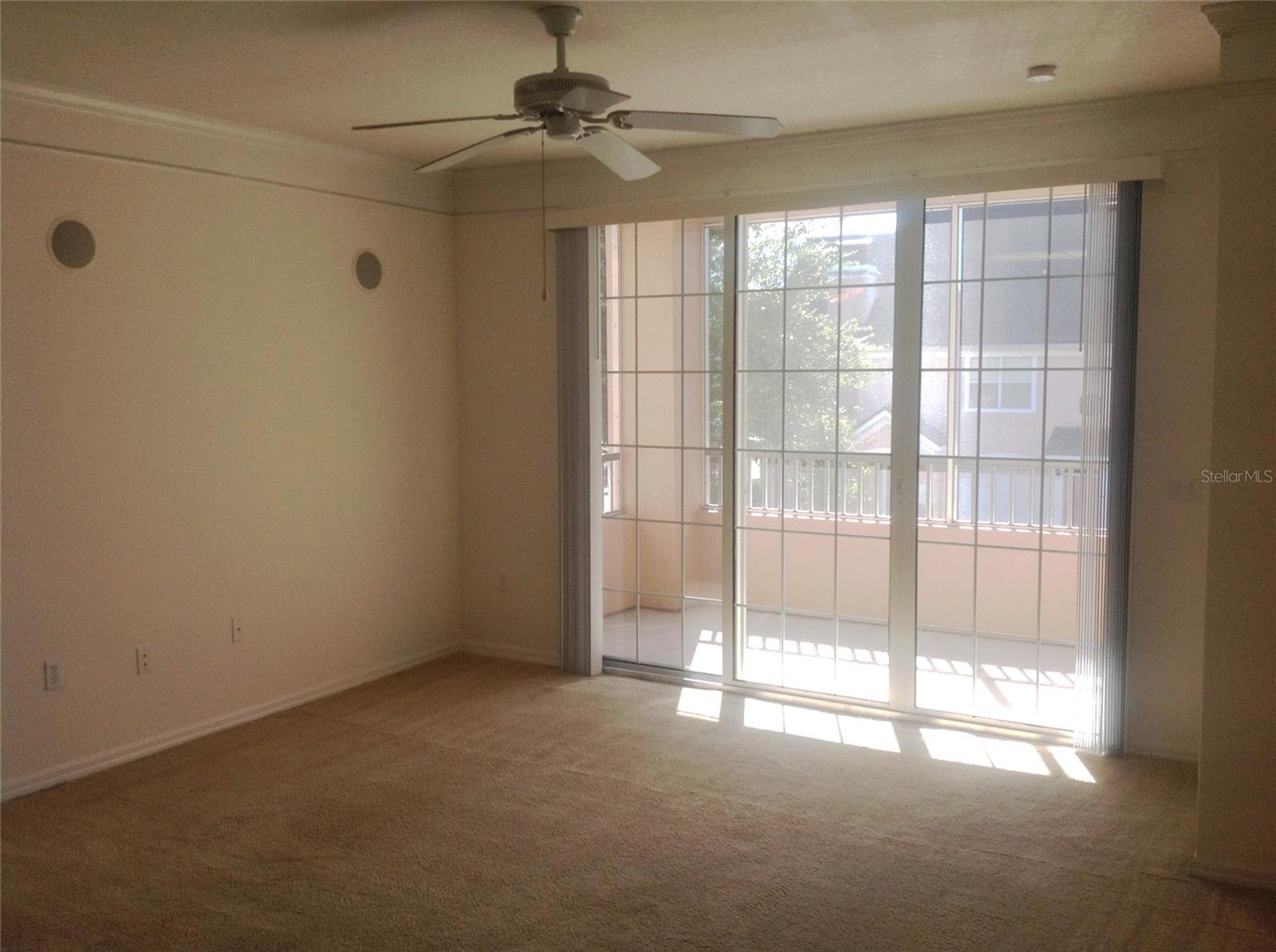 HAMPTONS/METROWEST - Residential Lease