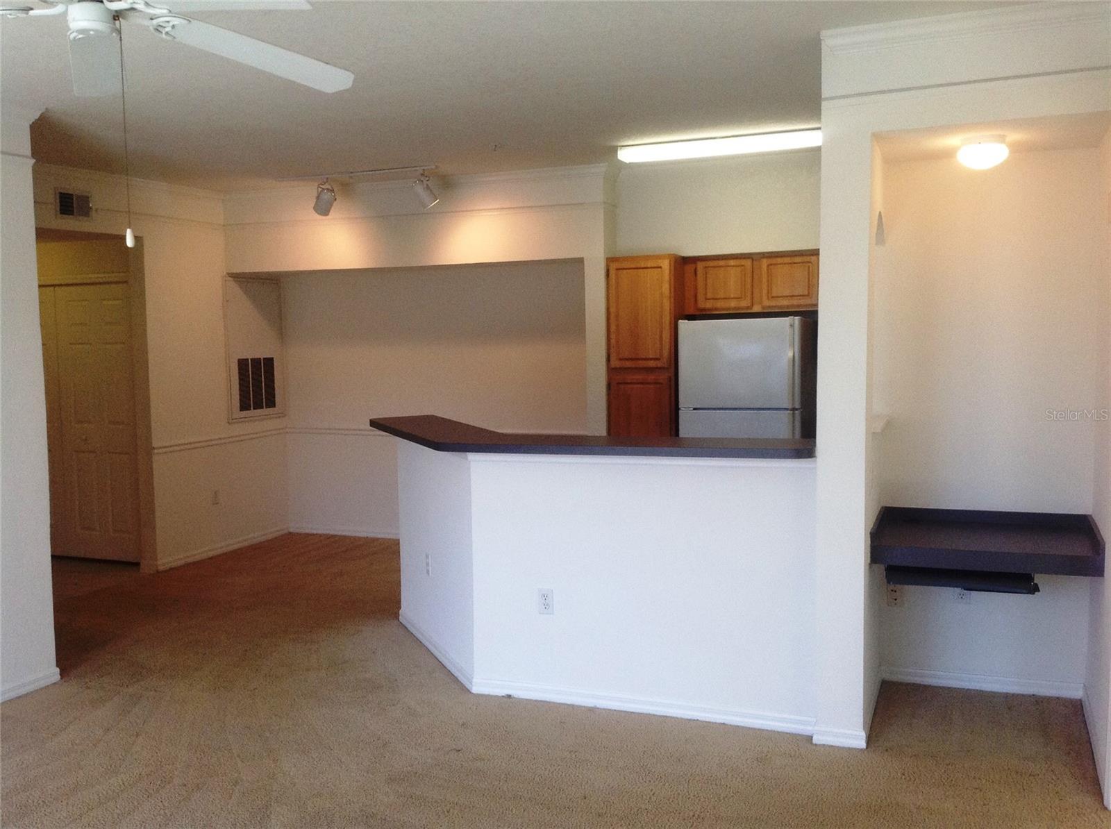 HAMPTONS/METROWEST - Residential Lease