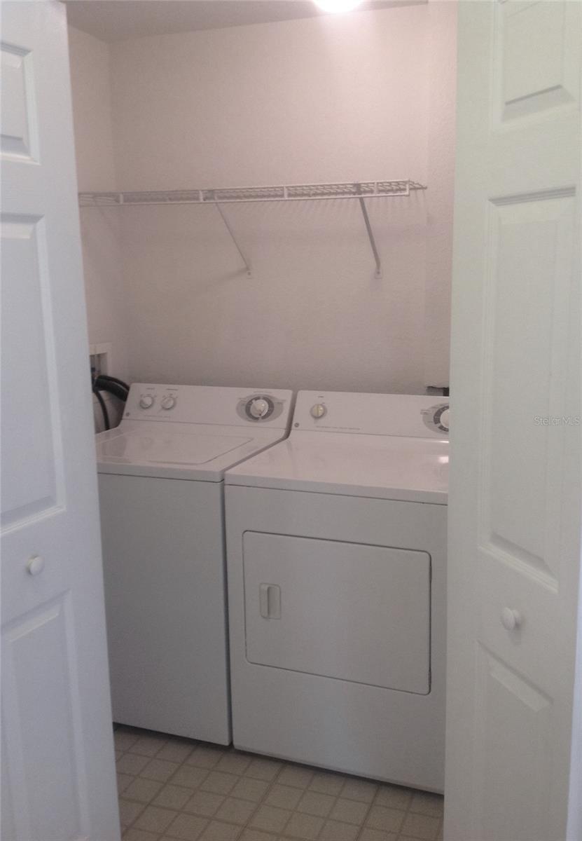 HAMPTONS/METROWEST - Residential Lease