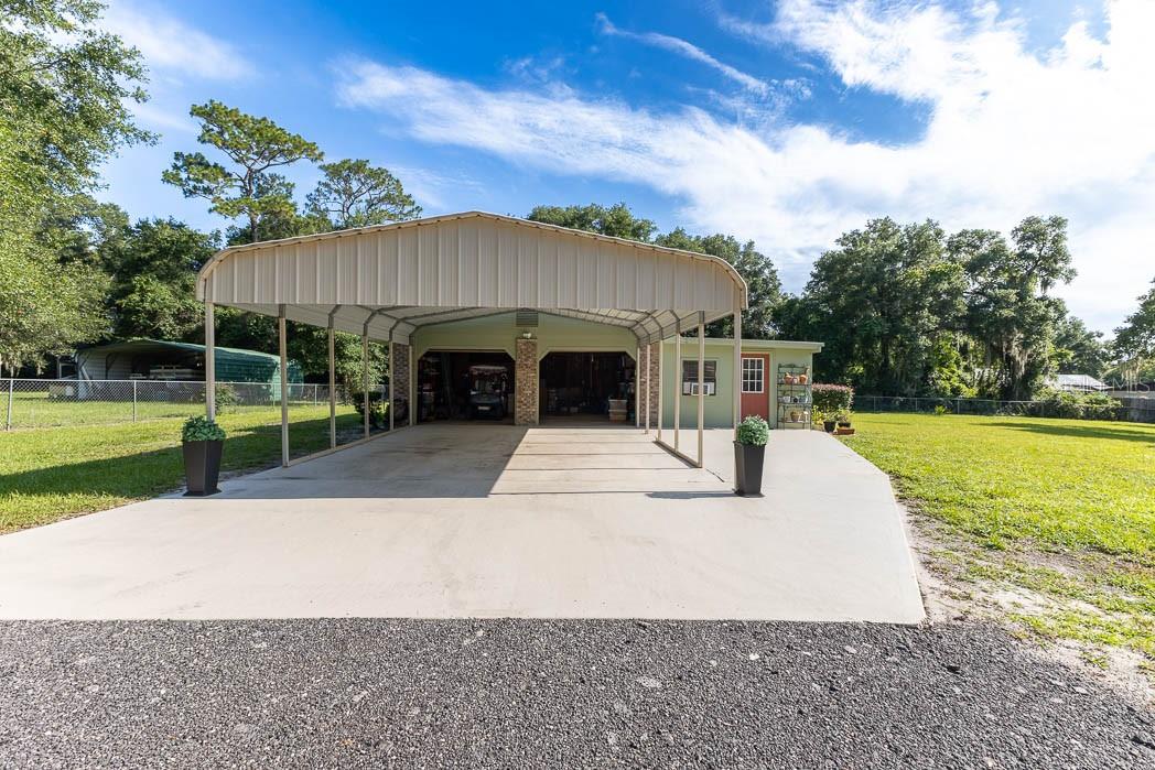 LAKE HELEN BLK 102 - Residential