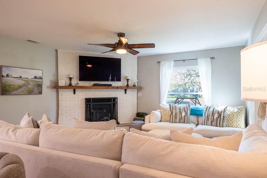 LAKE HELEN BLK 102 - Residential