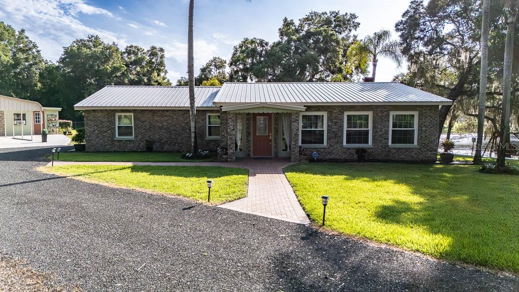 LAKE HELEN BLK 102 - Residential