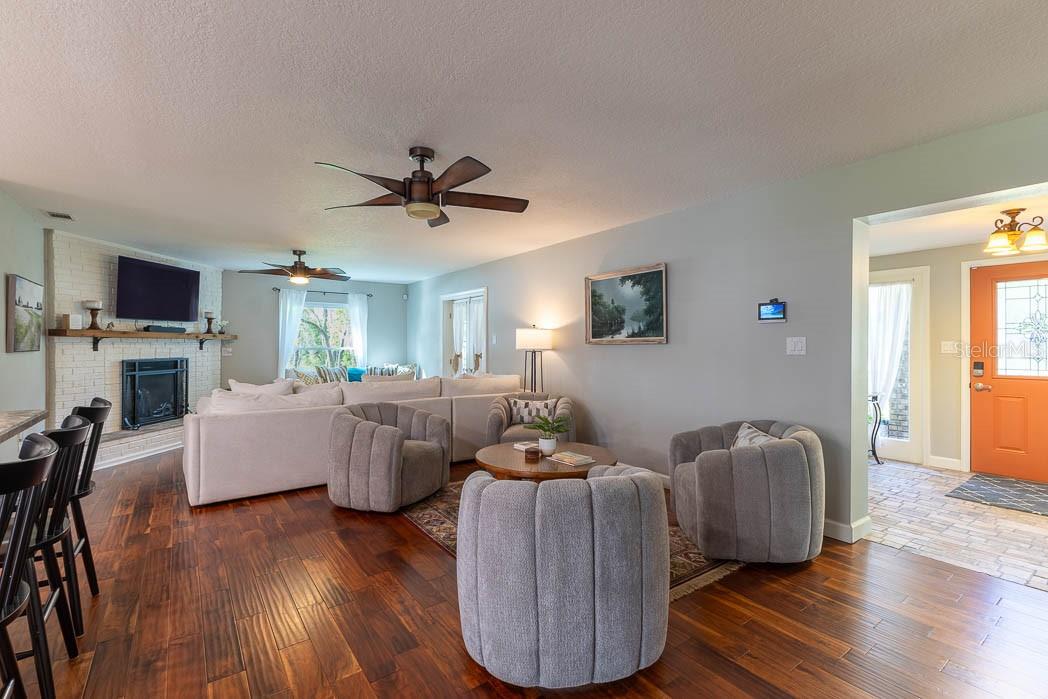 LAKE HELEN BLK 102 - Residential
