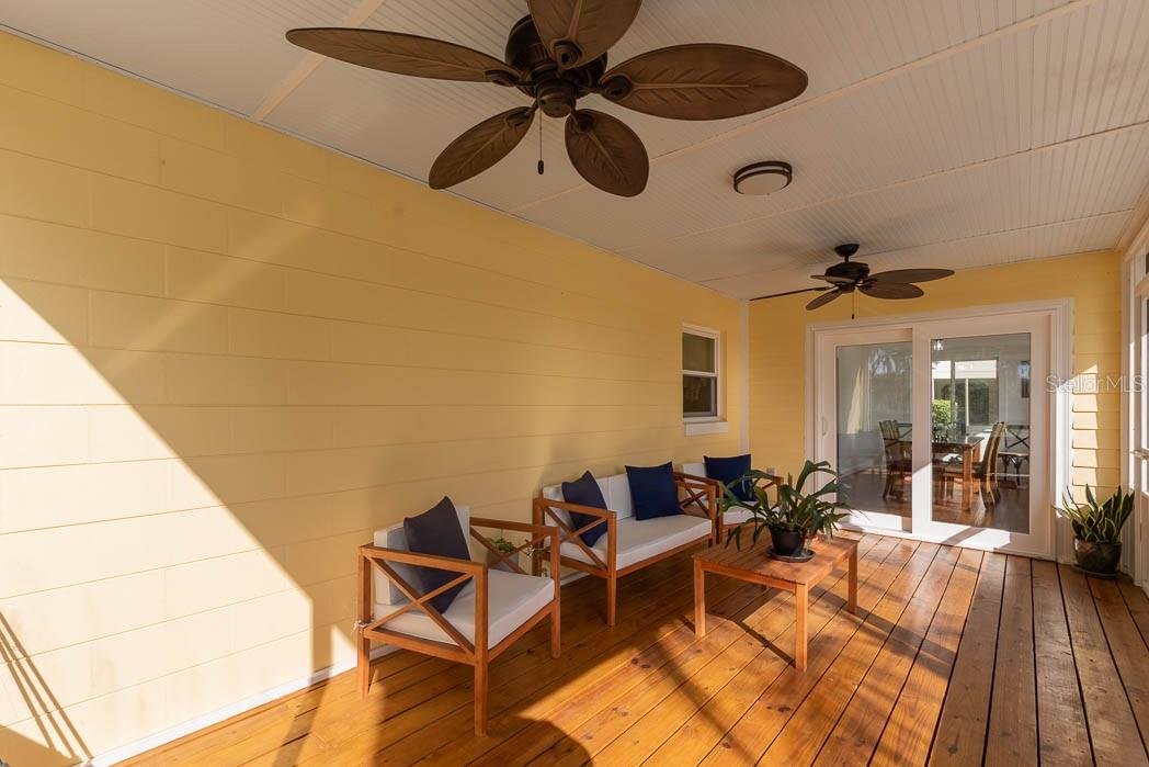 LAKE HELEN BLK 102 - Residential
