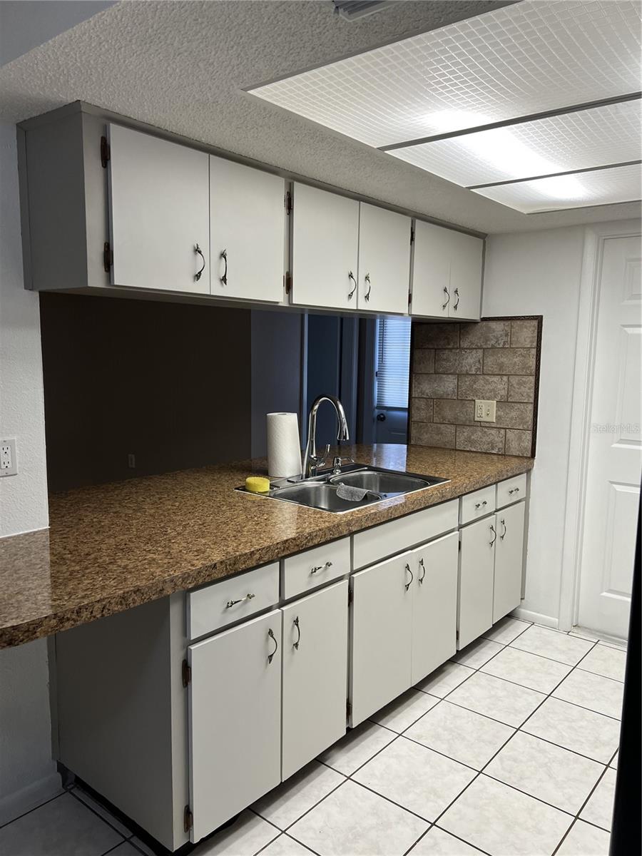 TANGLEWOOD TERRACE - Residential