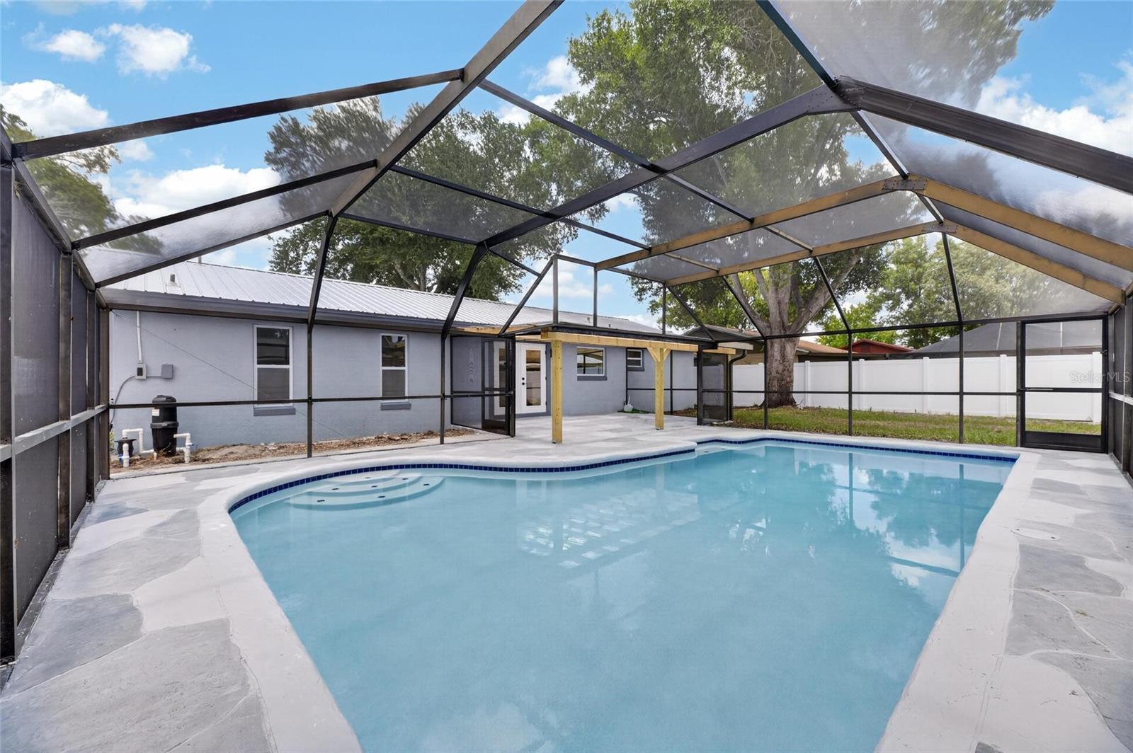 SOUTHWOOD HILLS UNIT 14 - Residential