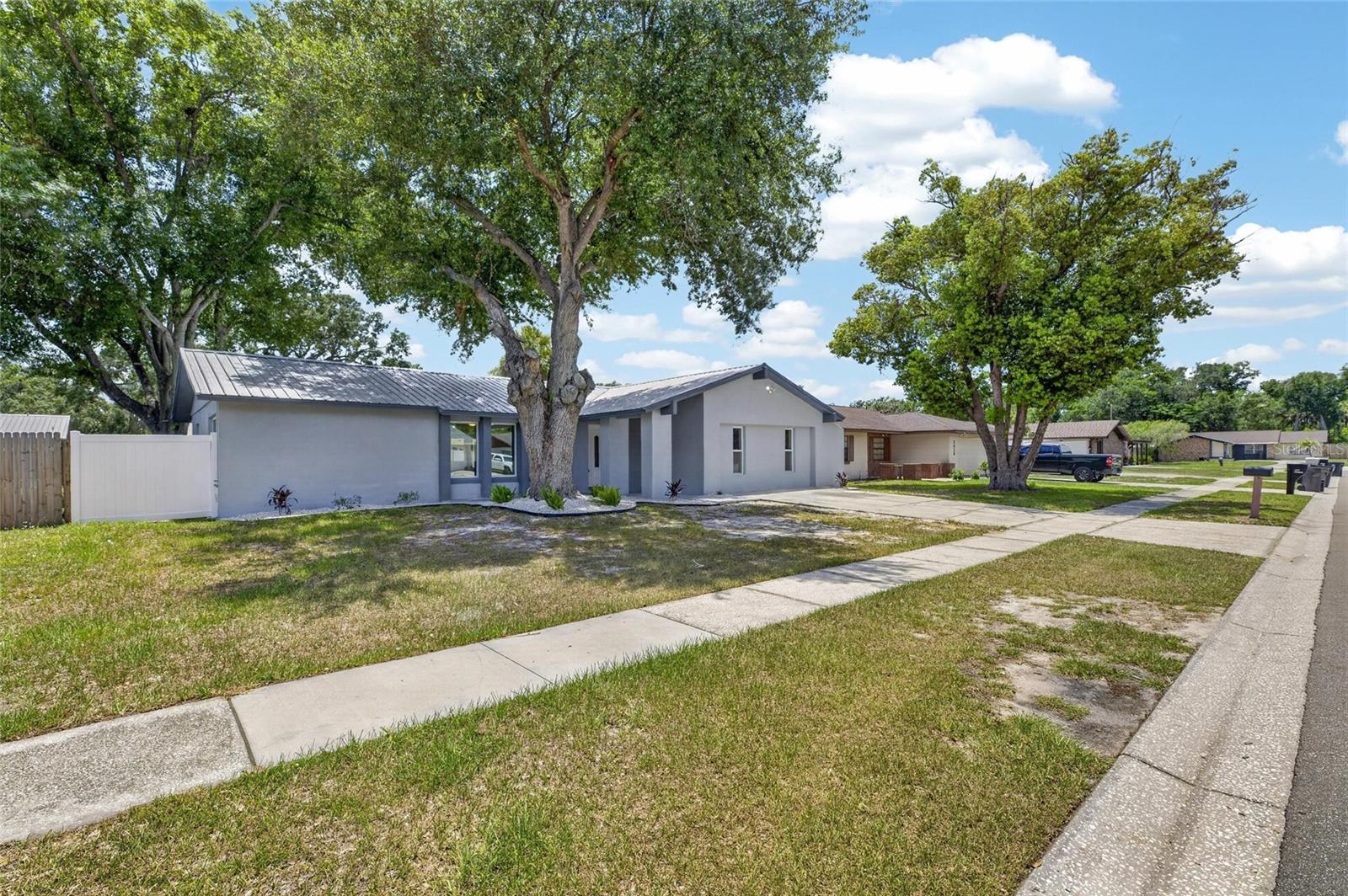 SOUTHWOOD HILLS UNIT 14 - Residential
