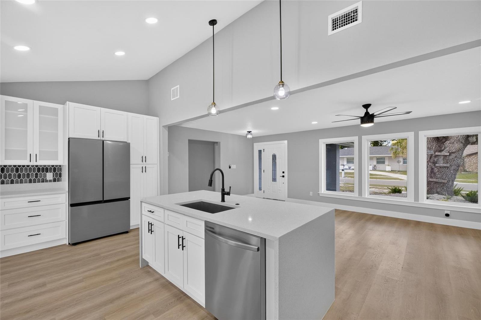 SOUTHWOOD HILLS UNIT 14 - Residential