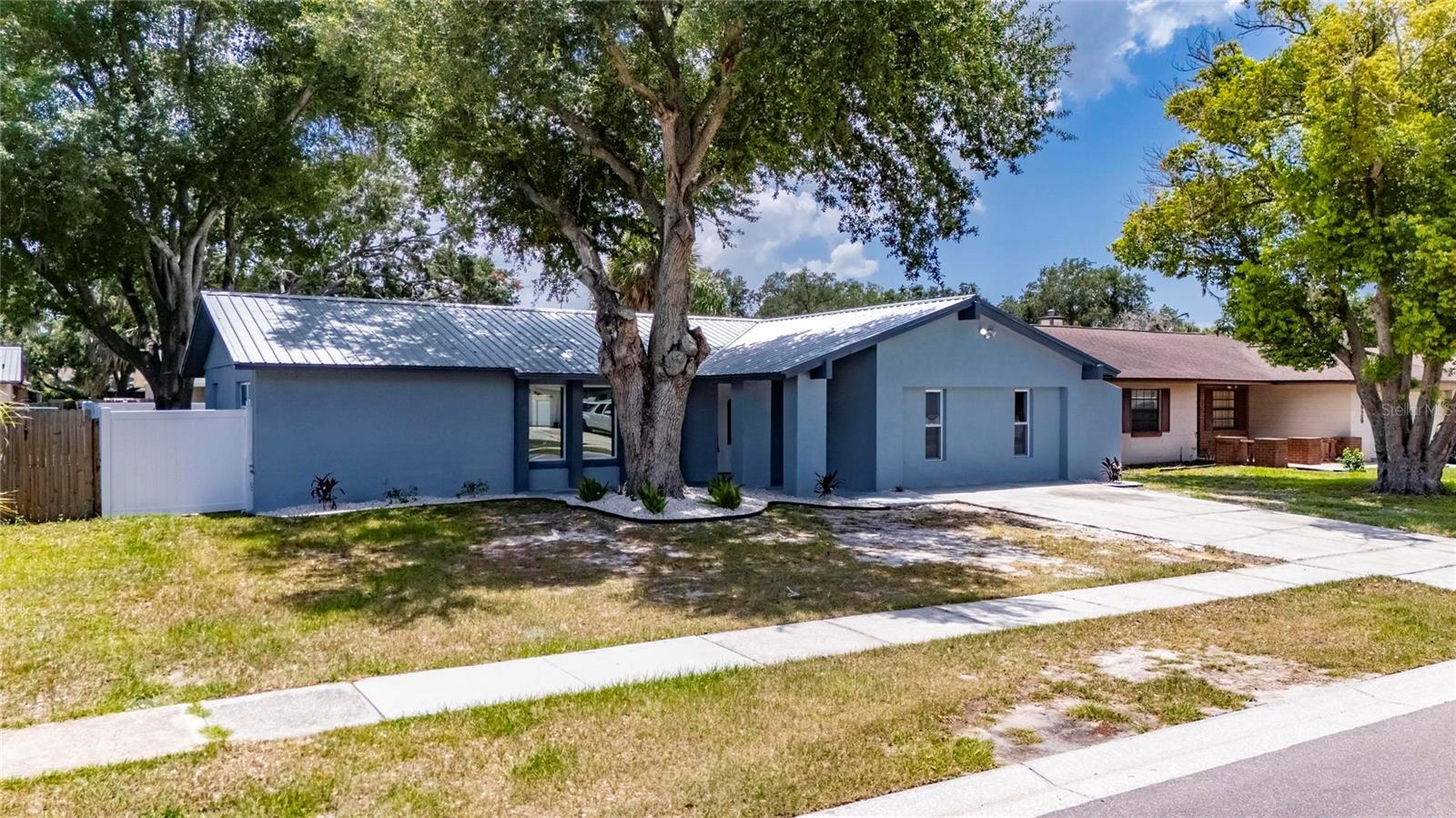 SOUTHWOOD HILLS UNIT 14 - Residential