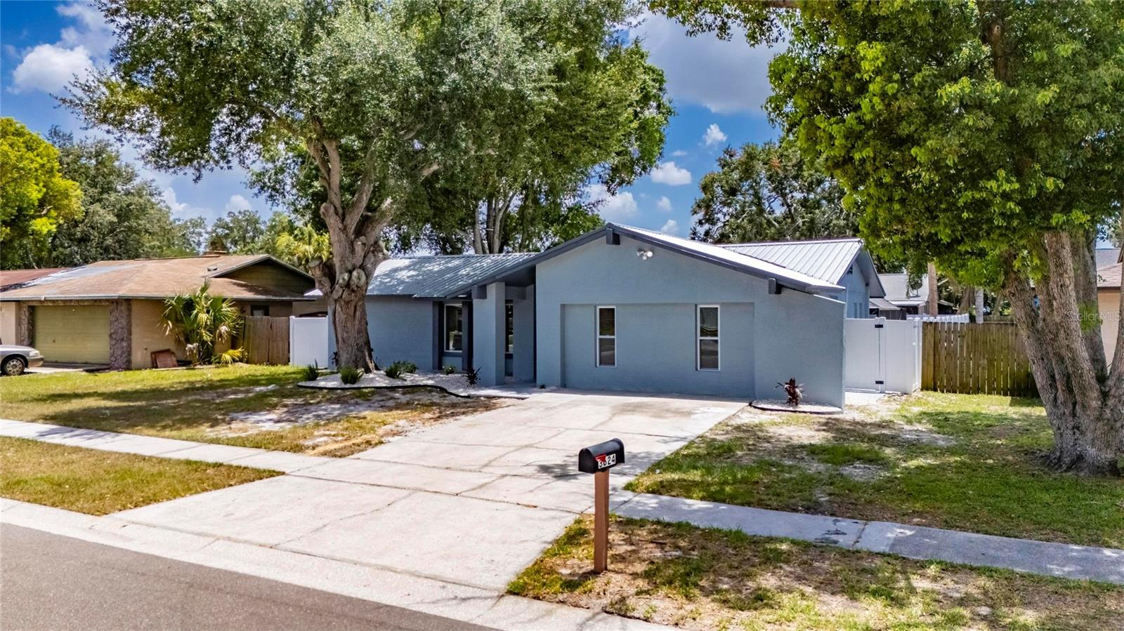 SOUTHWOOD HILLS UNIT 14 - Residential
