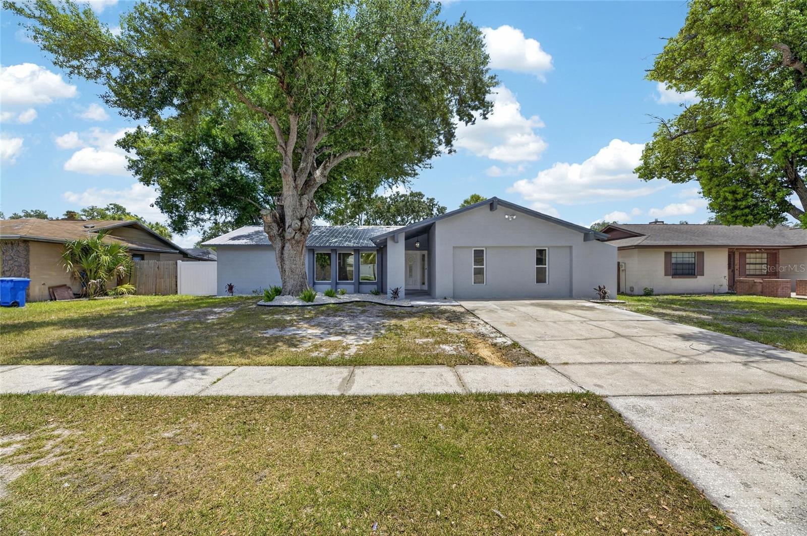 SOUTHWOOD HILLS UNIT 14 - Residential