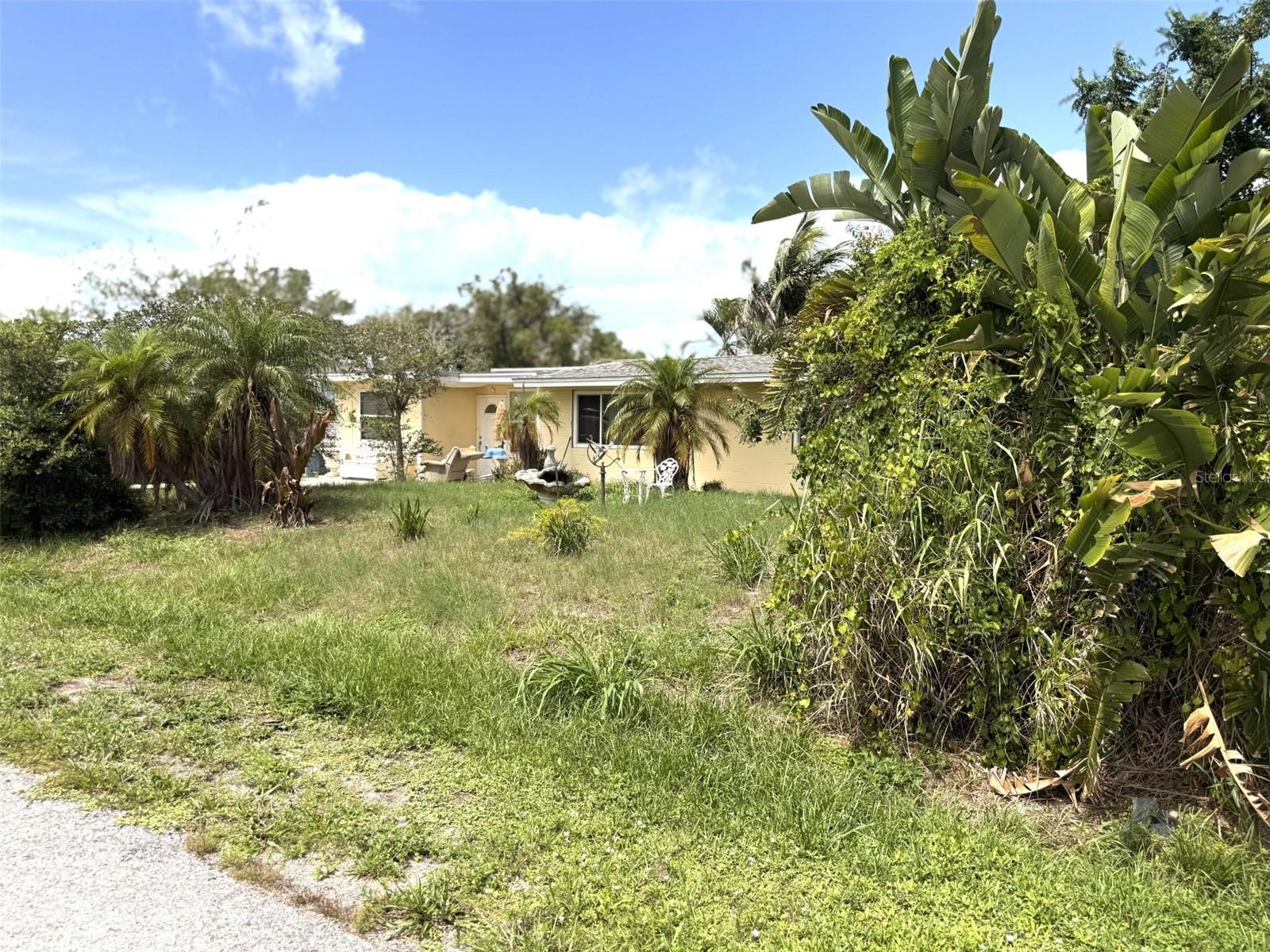 SOUTH VENICE - Residential