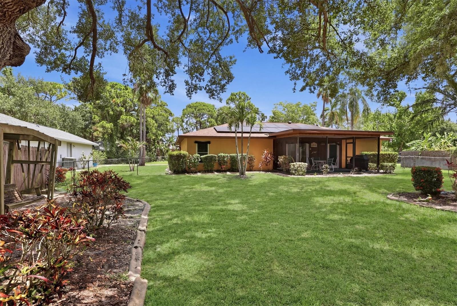 WINTER GARDENS - Residential