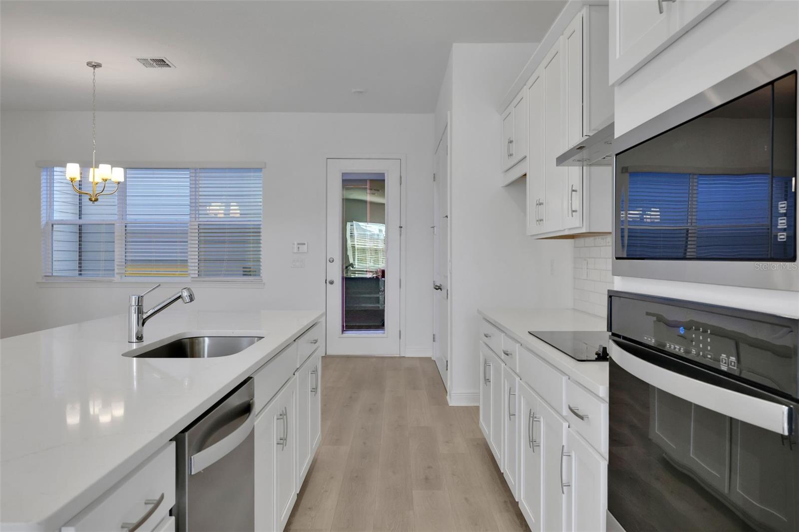 WESLYN PARK - Residential