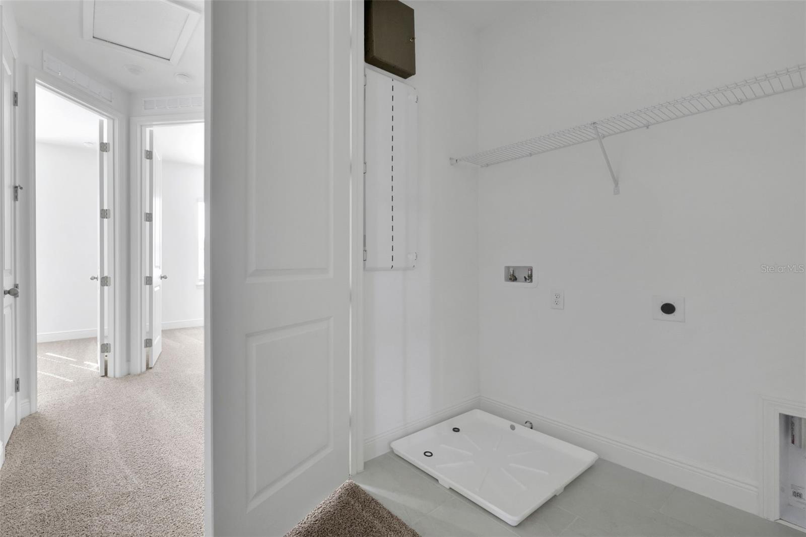 WESLYN PARK - Residential