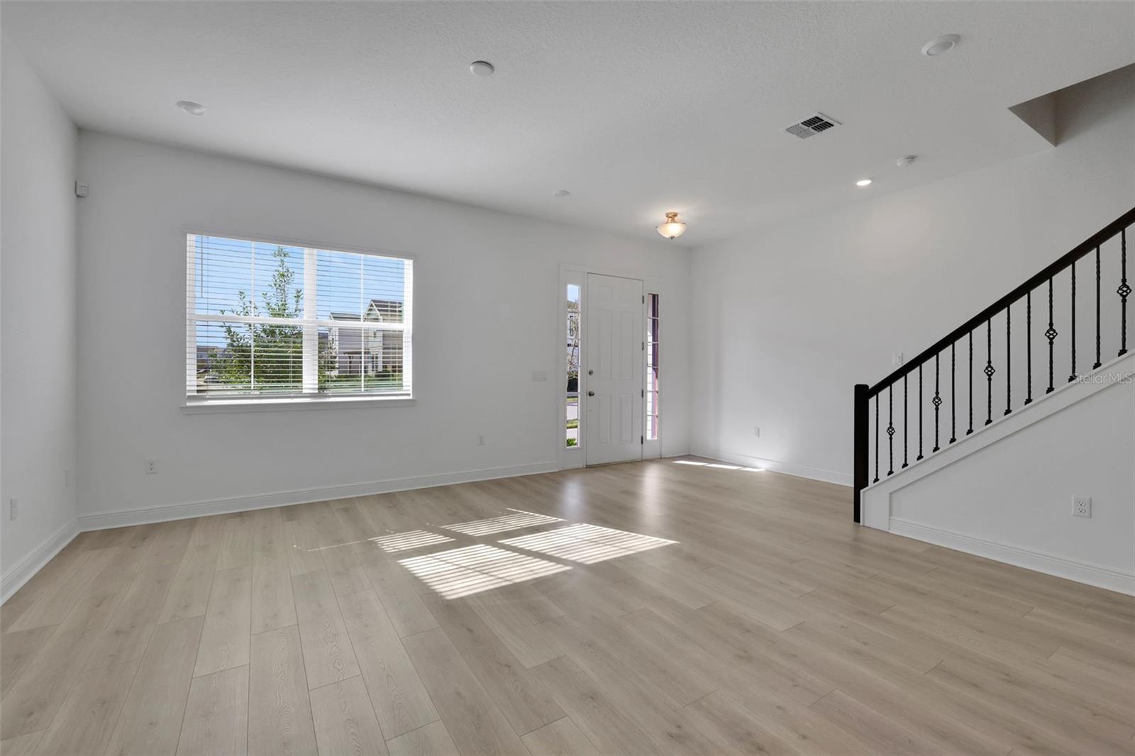 WESLYN PARK - Residential